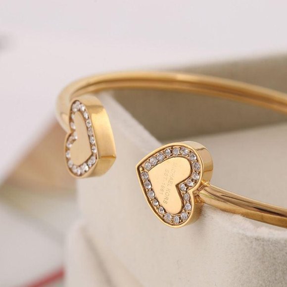NEW Michael Kors Heart Pave Crystal Gold Bracelet - Picture 9 of 11